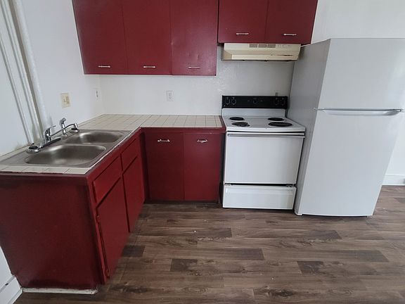 3rd image of 63 E Baltimore St