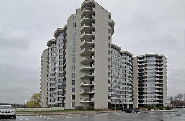 2nd image of 6566 France Ave S APT 802
