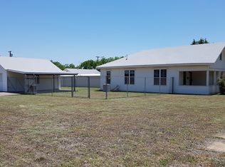 303 SW 4th Ave, Mineral Wells, TX 76067