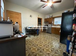 60 Albion St, Somerville, MA 02143