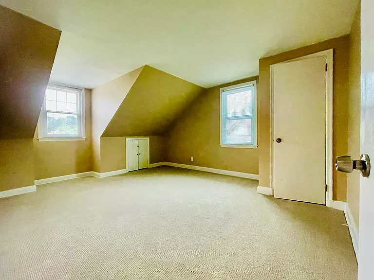 806 Hall St #2 — Photo 11