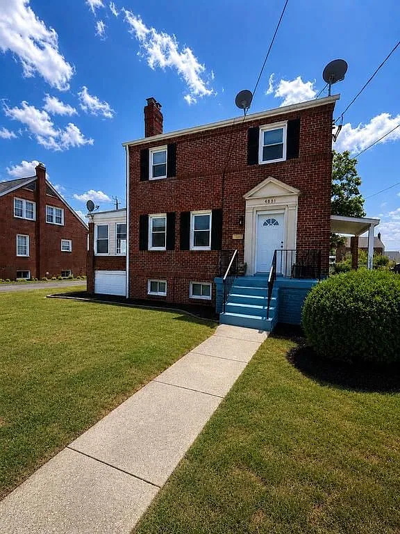 3 bed, 2.0 bath, 2184 sqft, $2,800 — Photo 1