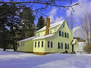 20 Pleasant St, Rangeley, ME 04970
