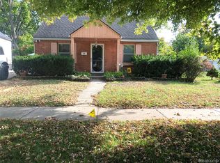 18420 Brady, Redford, MI 48240