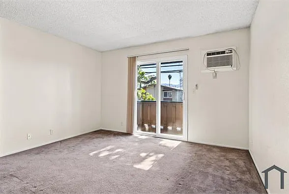 1185 Meadow Ln — Photo 11