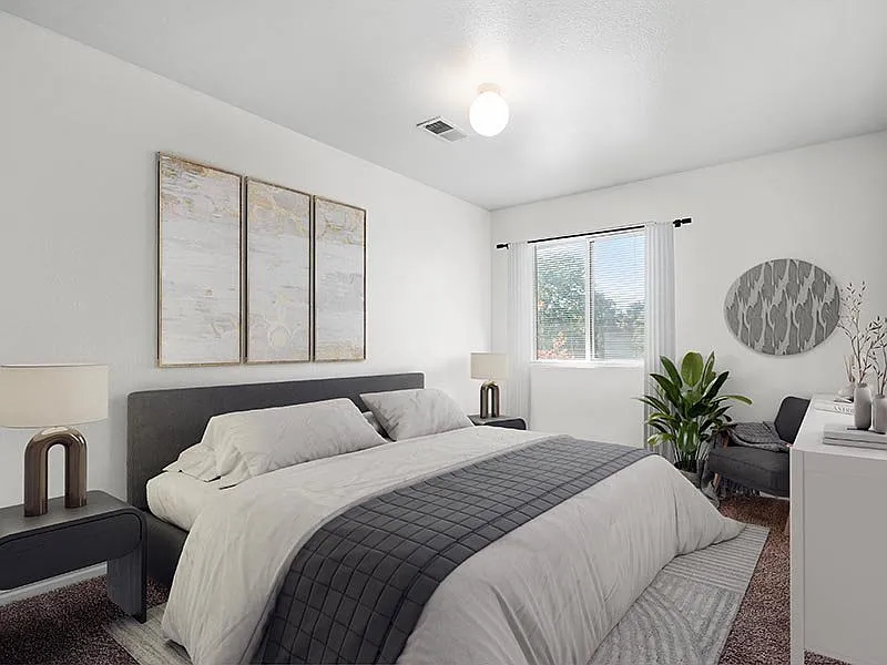 Heather Estates — Photo 3
