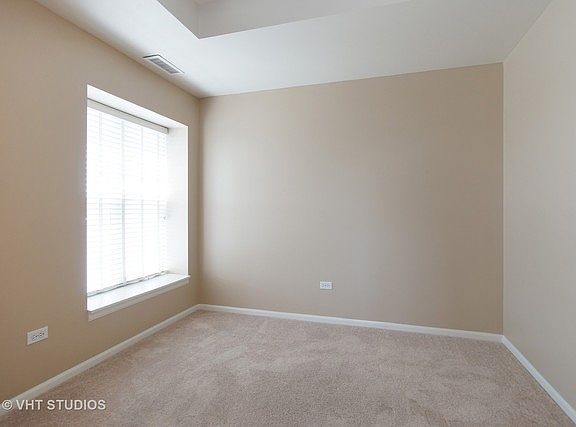 4th image of 410 W Mahogany Ct Unit 602