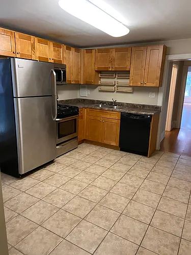 1436 W Irving Park Rd #G Photo 1