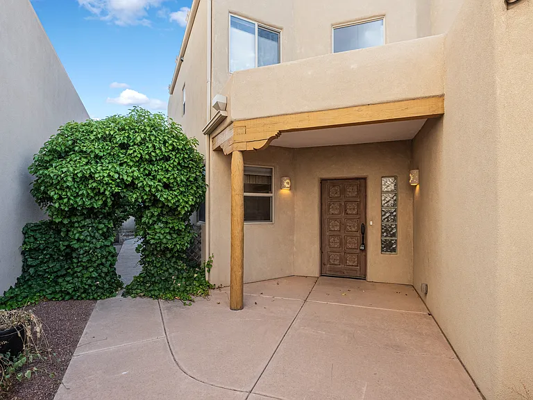 8860 Desert Fox Way NE — Photo 48