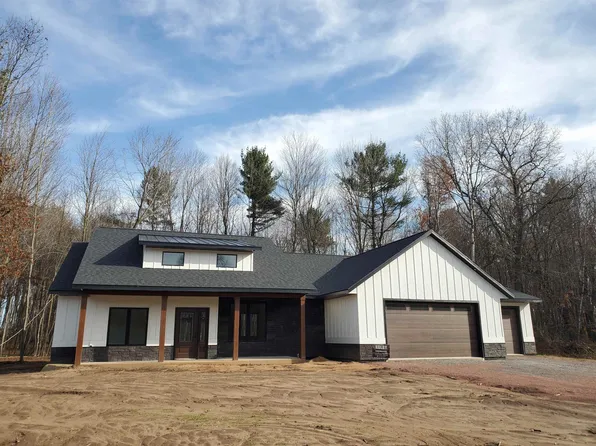 205 Black Cherry Ct, Shawano, WI 54166