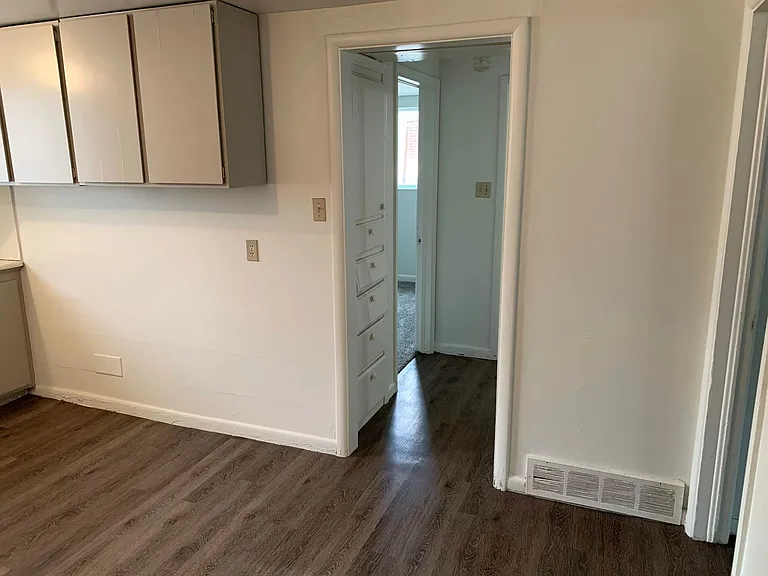 110 S Orchard Drive — Photo 4