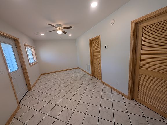 5th image of 421 West St #3