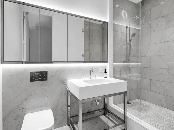 543 Broadway image 10 of 11