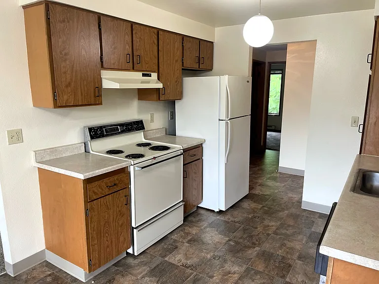 Chestnut Place Apartments — Photo 17