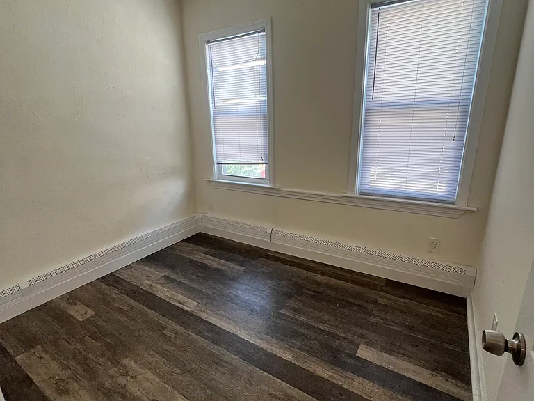 9 Temple St #4 — Photo 7