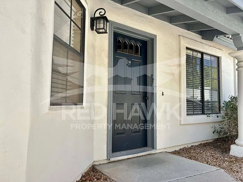 3 bed, 2.0 bath, 1512 sqft, $2,195 — Photo 3