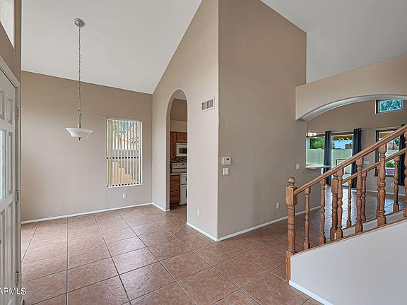 5th image of 10724 W ASHLAND Way