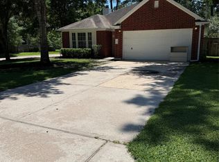47 Hidden Meadow Dr, Spring, TX 77382