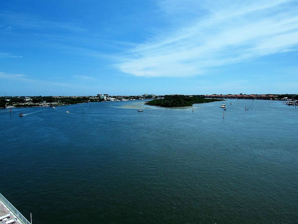 East view - Indian River N.