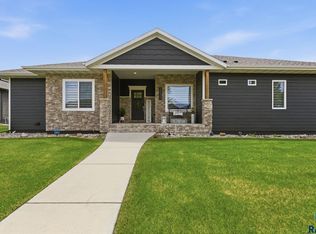 1325 W Waterstone Dr, Sioux Falls, SD 57108
