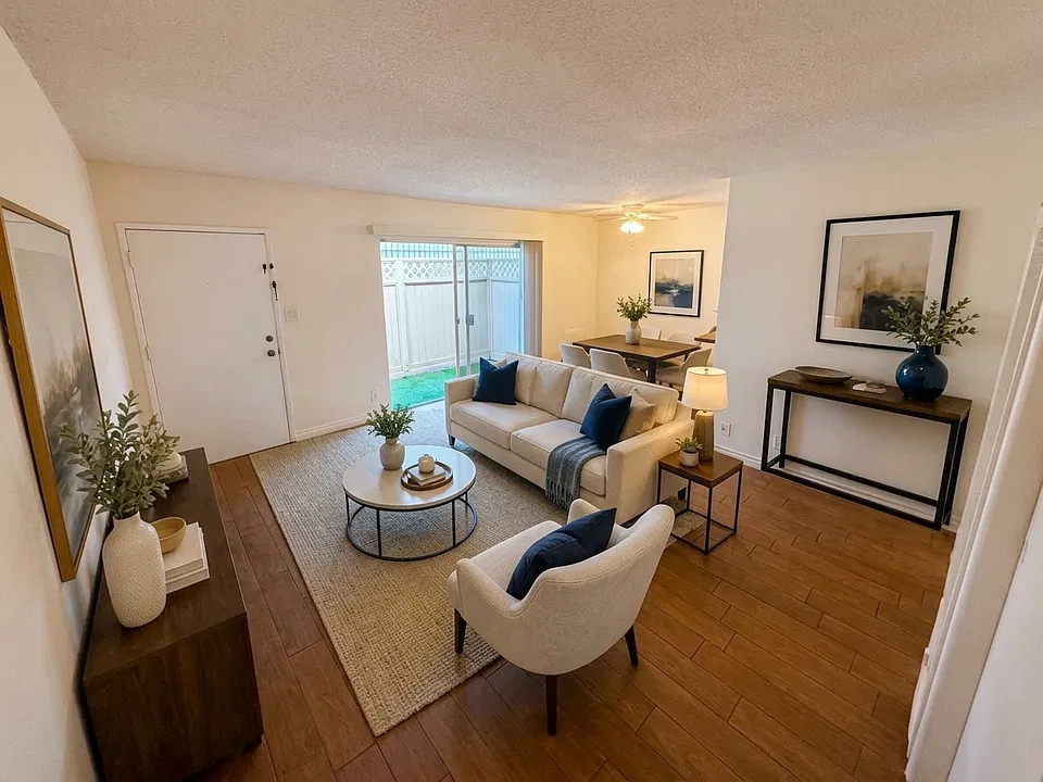 12445 Pacific Ave #2