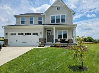 652 Babbling Brooke Dr, Monroe, OH