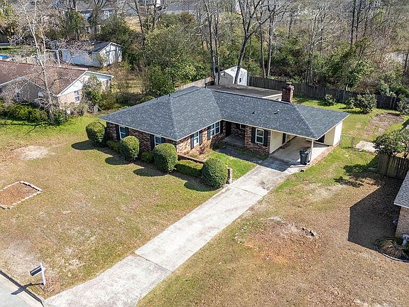 2nd image of 272 E Wynngate Drive