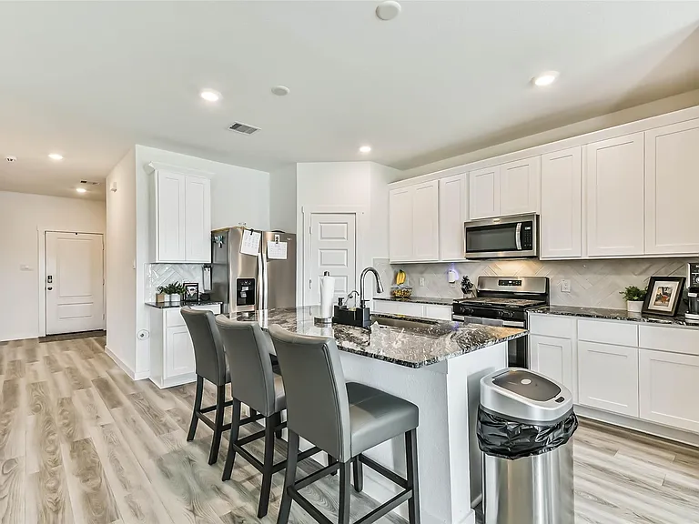 2621 Mackinac Bay Dr — Photo 12
