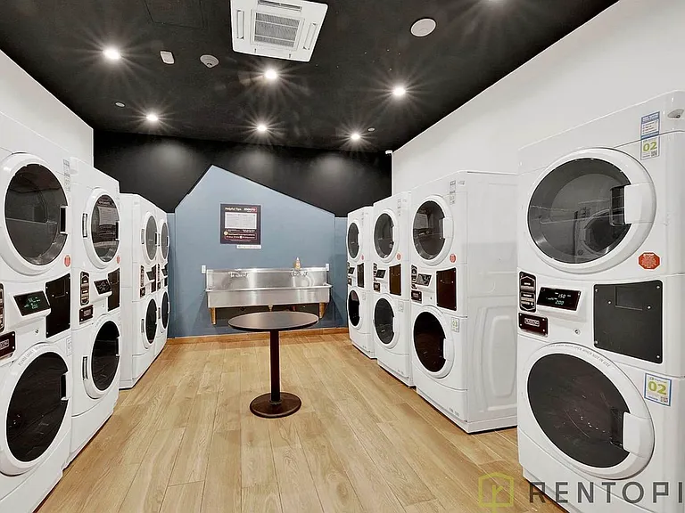 1875 Atlantic Ave #305K — Photo 12