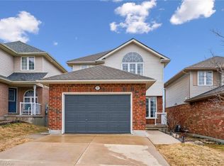 11 Valleyhaven Ln, Guelph, ON N1E 0A3