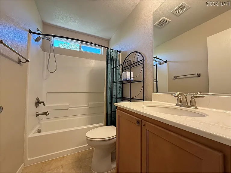 856 Pittston Ave — Photo 28