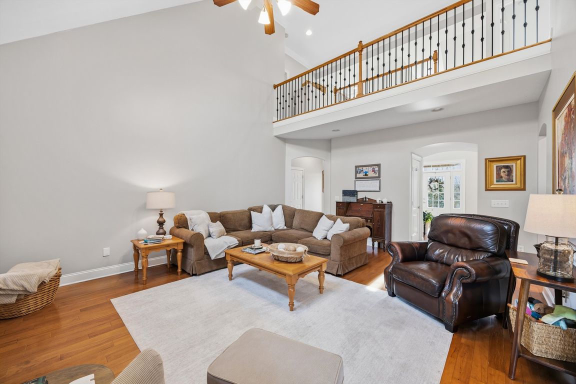 next background image