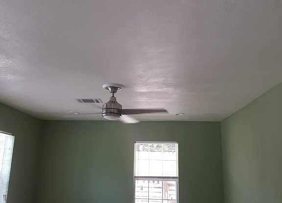 3rd image of 9210 Lake Forest Blvd