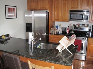 105 5th St #1, Cambridge, MA 02141