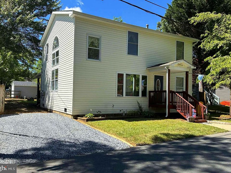 1st image of 386 Laurel Trl