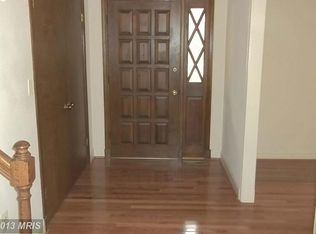 17617 Parkridge Dr, Gaithersburg, MD 20878
