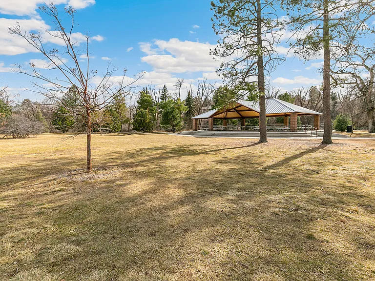 4510 Everett Ct — Photo 19