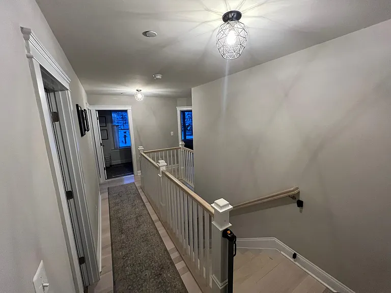 579 Whitney Rd — Photo 15