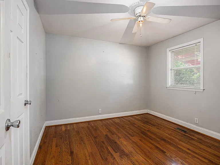 1412 Edgehill Ave #2 — Photo 22