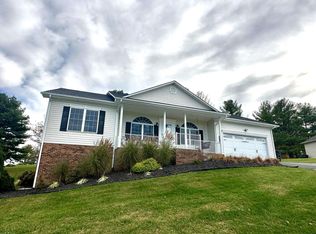 507 Meadow Rdg, Radford, VA 24141