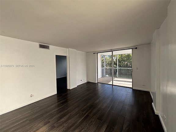 3rd image of 3660 NE 166th St APT 215