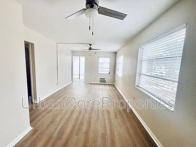 2 bed, 1.0 bath, 610 sqft, $1,895 — Photo 3