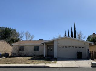 1300 Tara St, Barstow, CA 92311