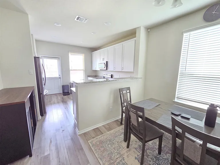 48 Pacific Loon St — Photo 9