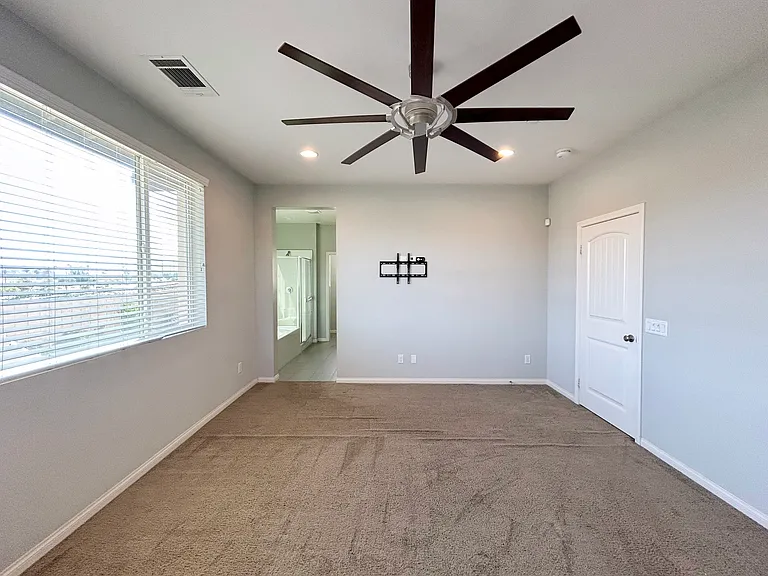 26872 Albion Way — Photo 11