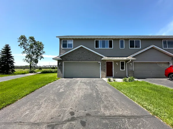 4072 Blakewood Dr, Shakopee, MN 55379