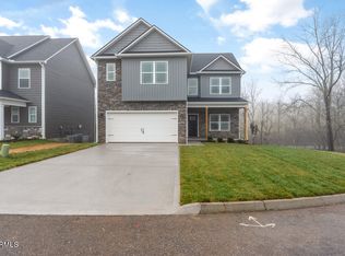 2939 Cardiff Castle Ln, Knoxville, TN 37931