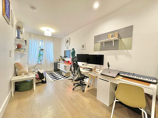 Rented by Doorway NYC, LLC | media 18