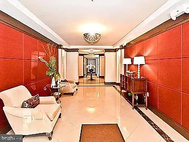 2 bed, 2.0 bath, 1698 sqft, $2,600 — Photo 2