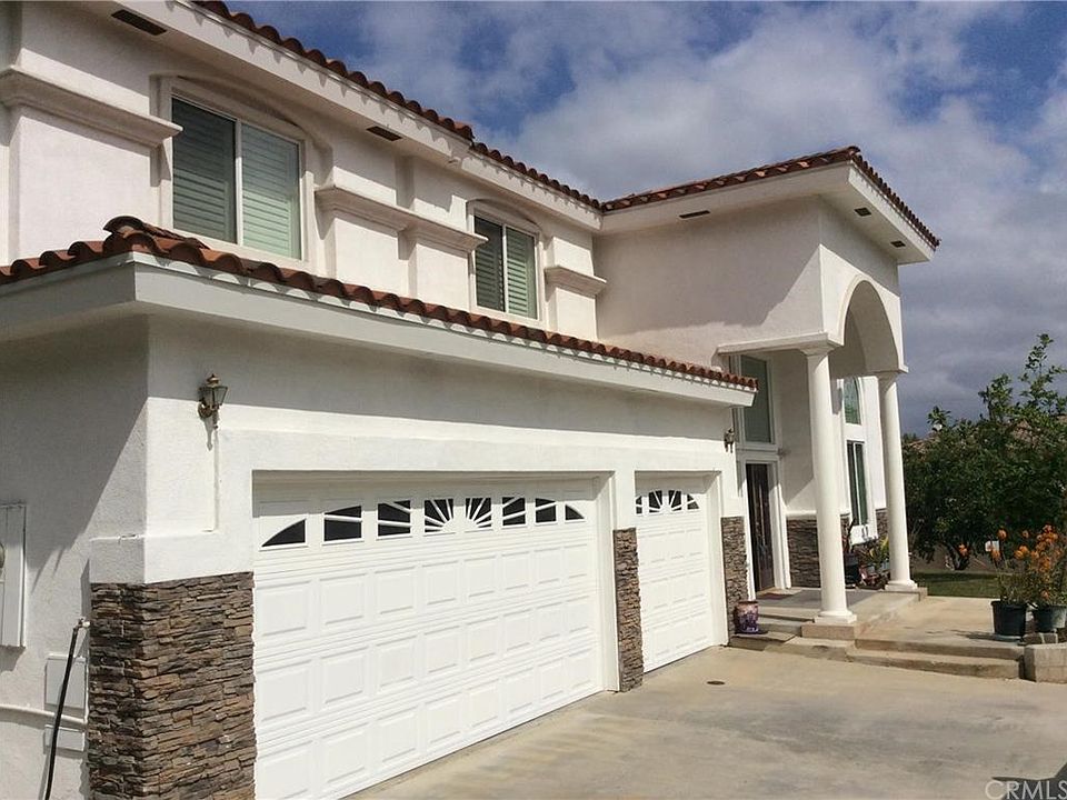 1st image of 15226 Bernard Ct